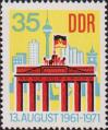 Бранденбургские ворота. Новостройки Берлина - столицы ГДР